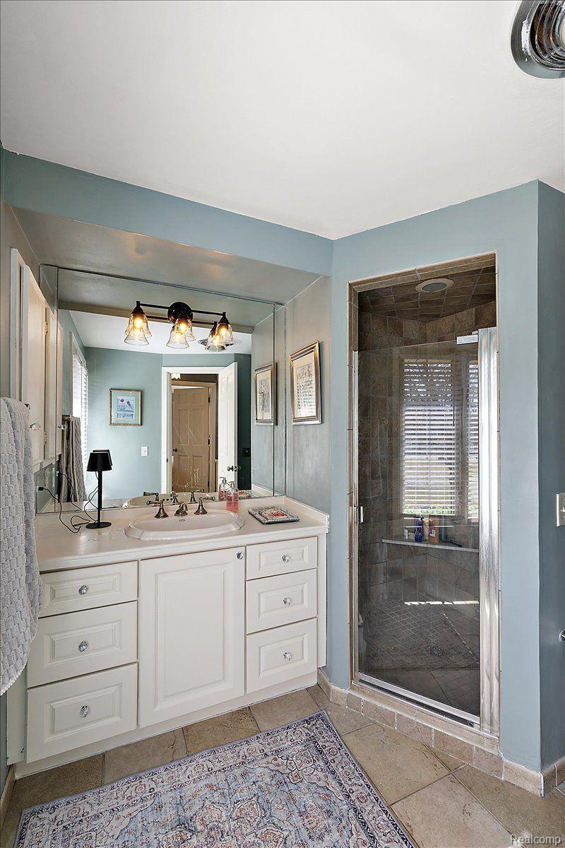 628 BENNINGTON DRIVE