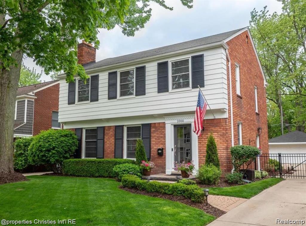 1000 NORTHLAWN BOULEVARD