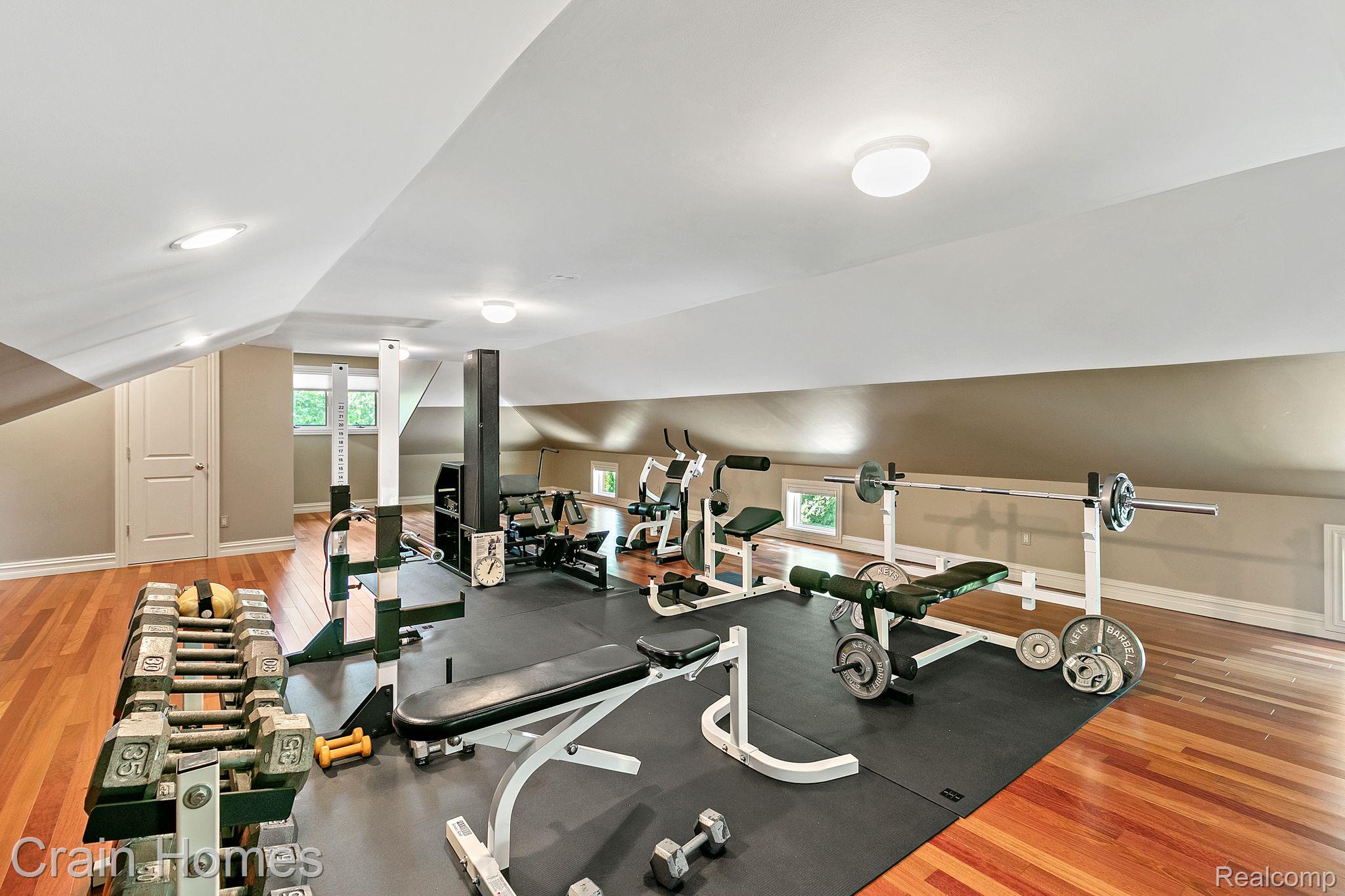 255 CAMELOT WAY