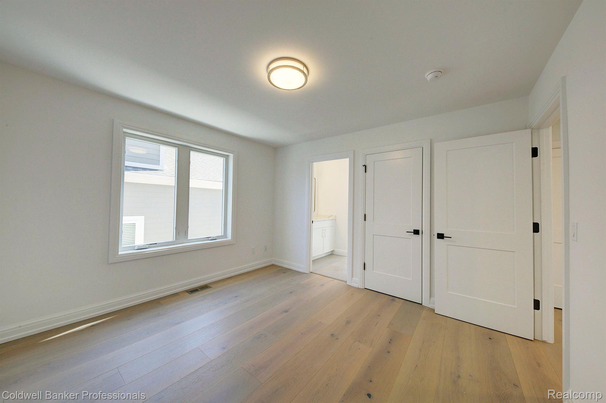 2663 DORCHESTER ROAD