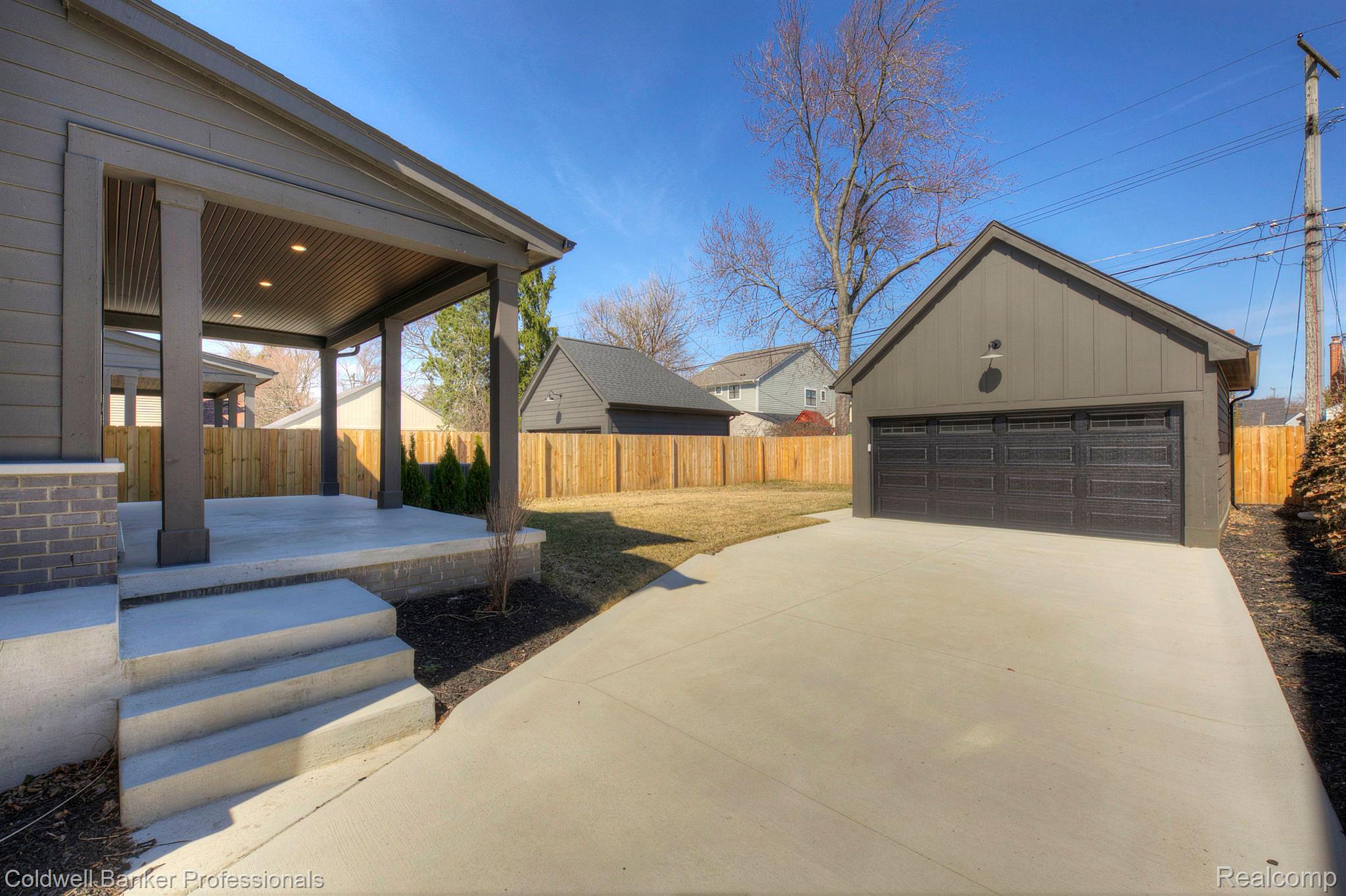 2663 DORCHESTER ROAD