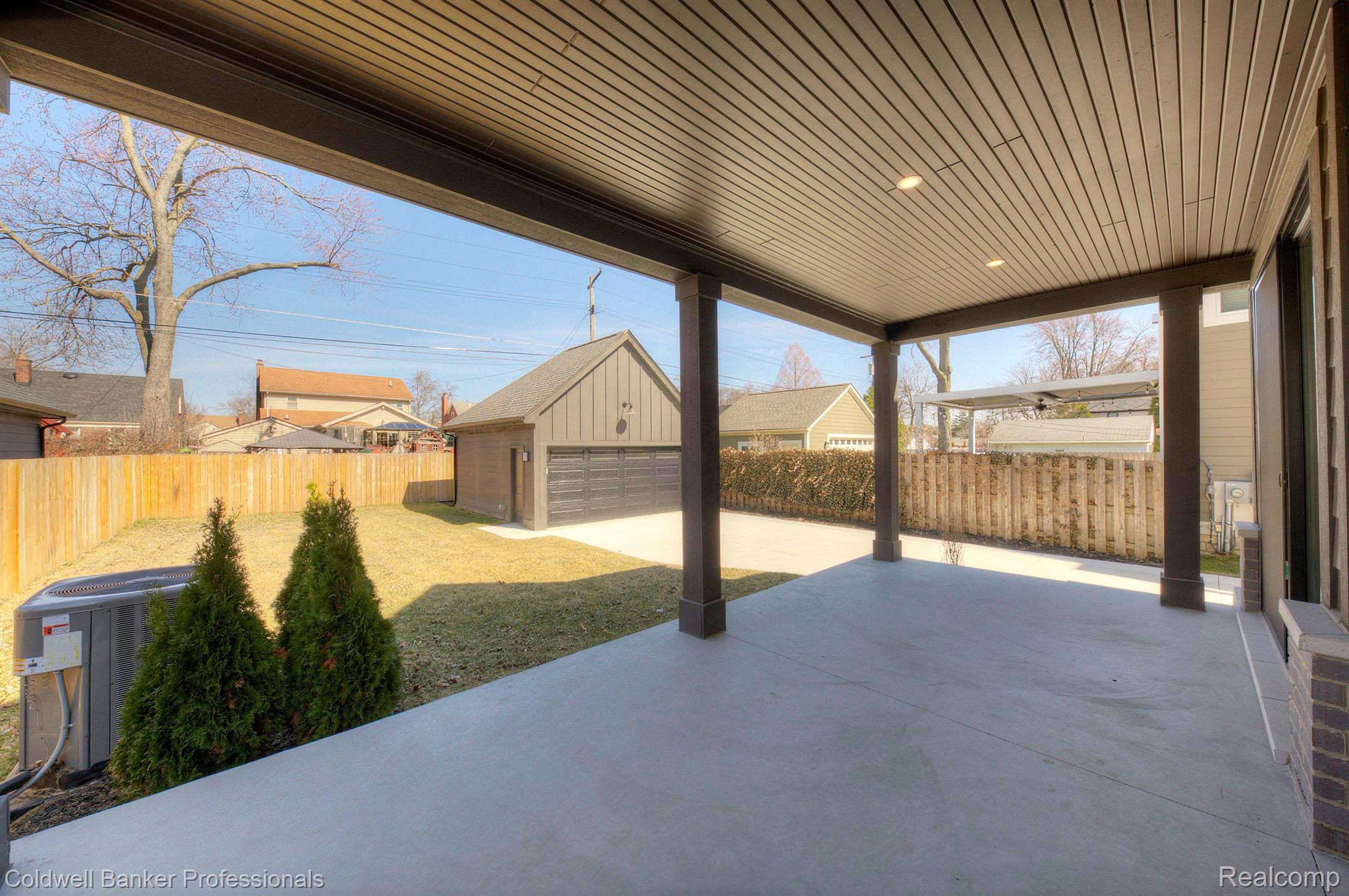 2663 DORCHESTER ROAD