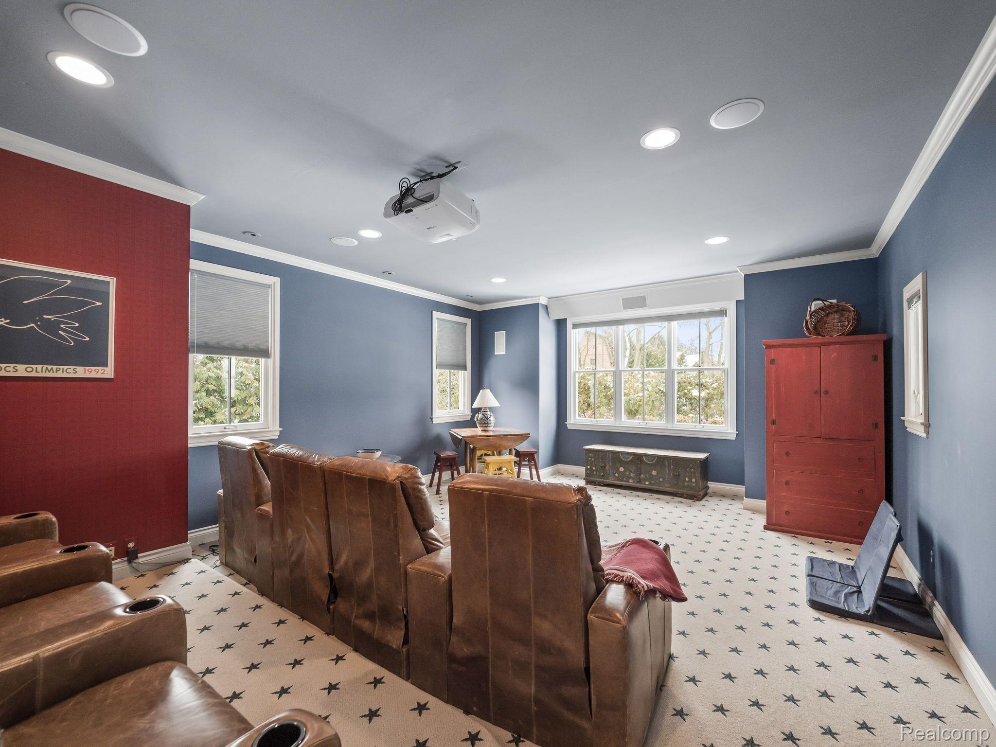 1502 OLD SALEM COURT
