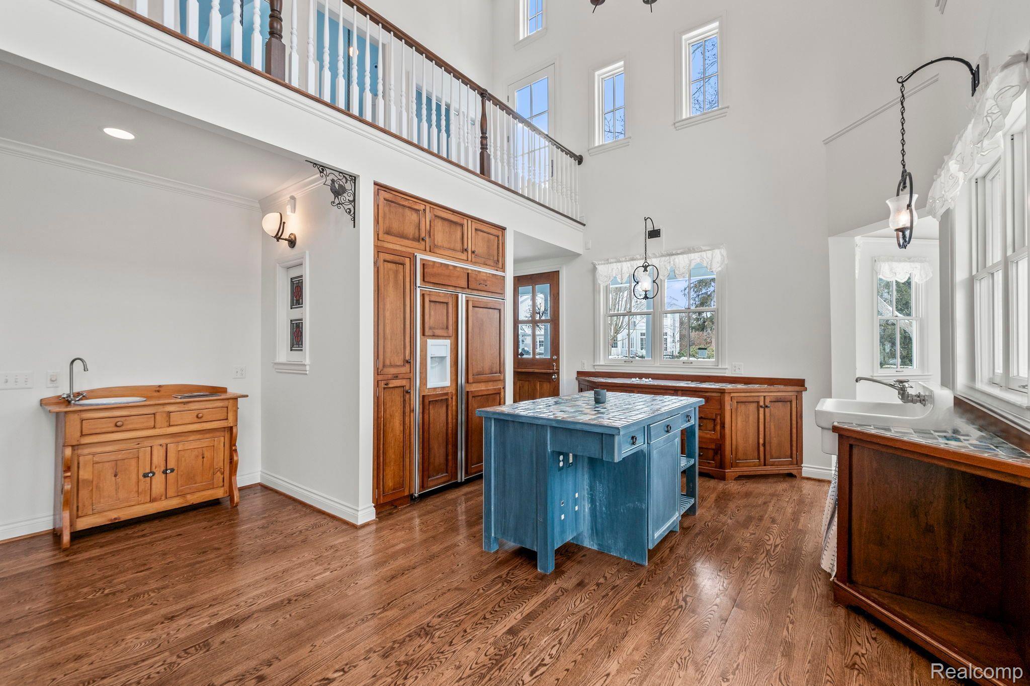 1502 OLD SALEM COURT