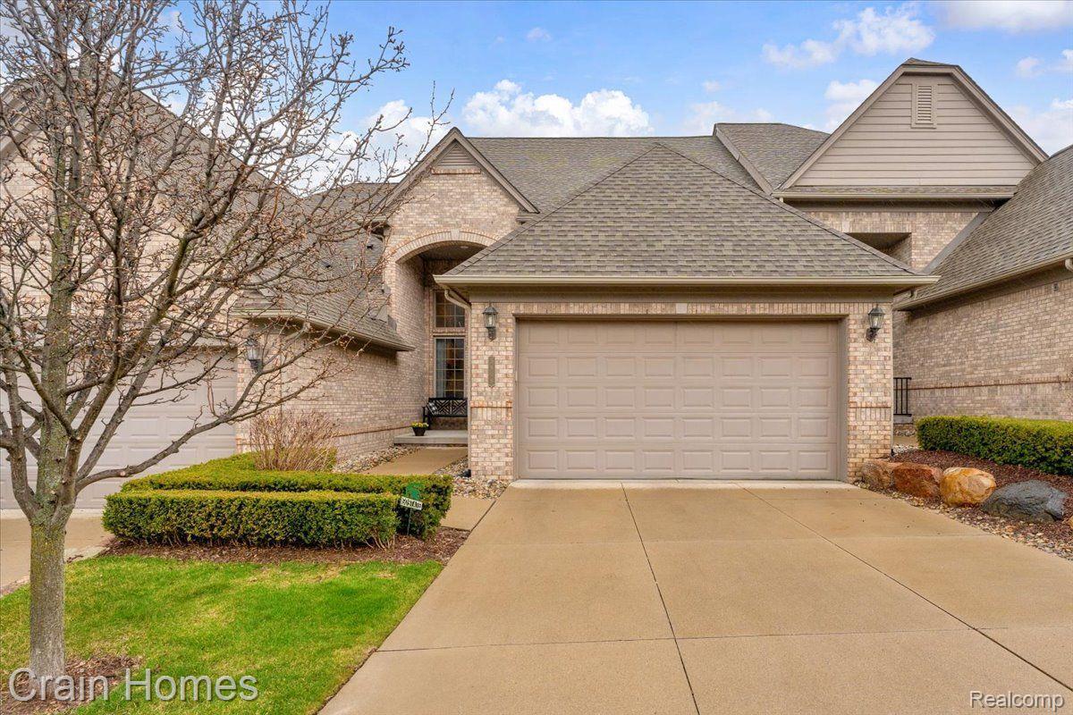 5808 KNOB HILL CIRCLE
