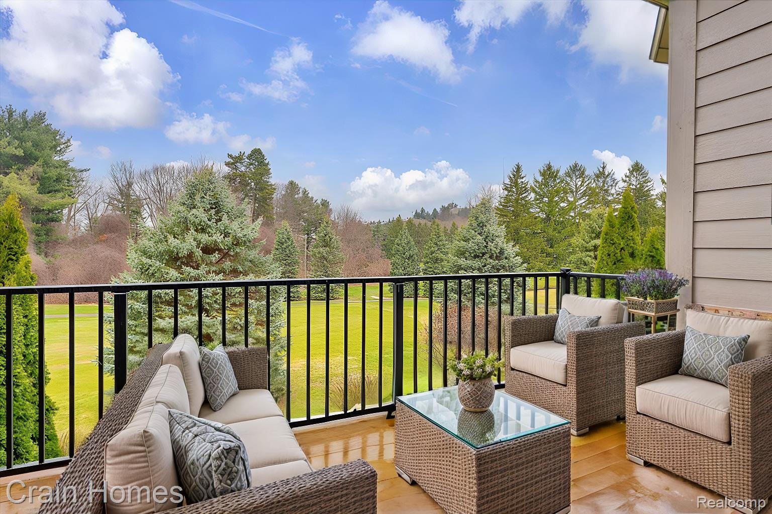 5808 KNOB HILL CIRCLE