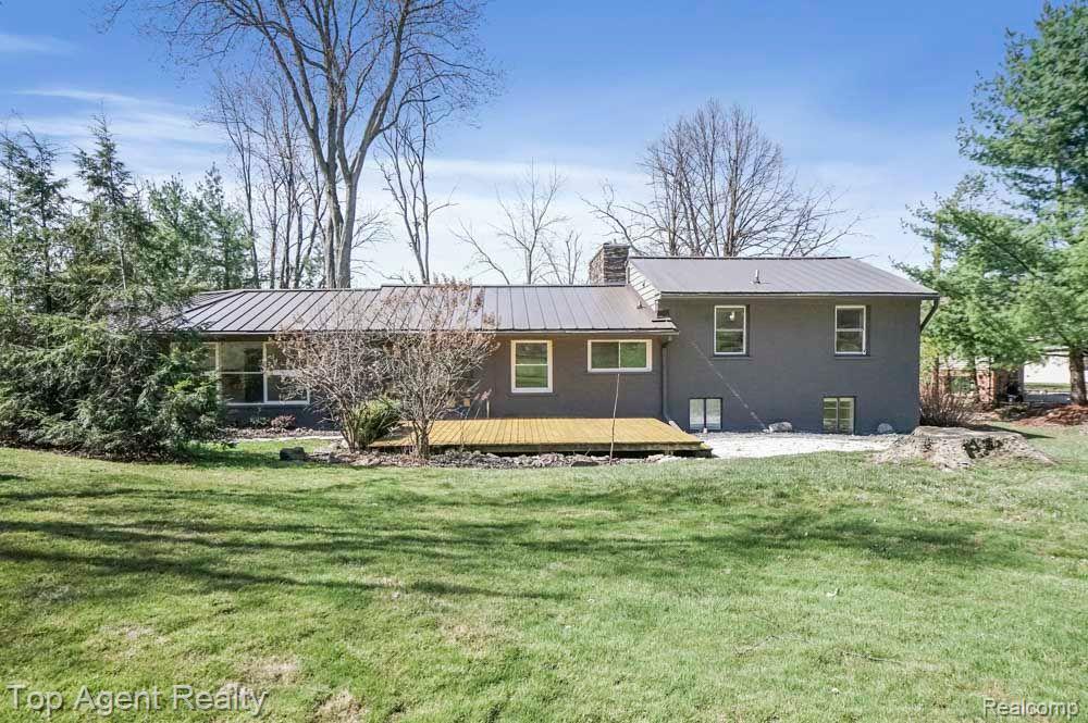 164 W HICKORY GROVE Road