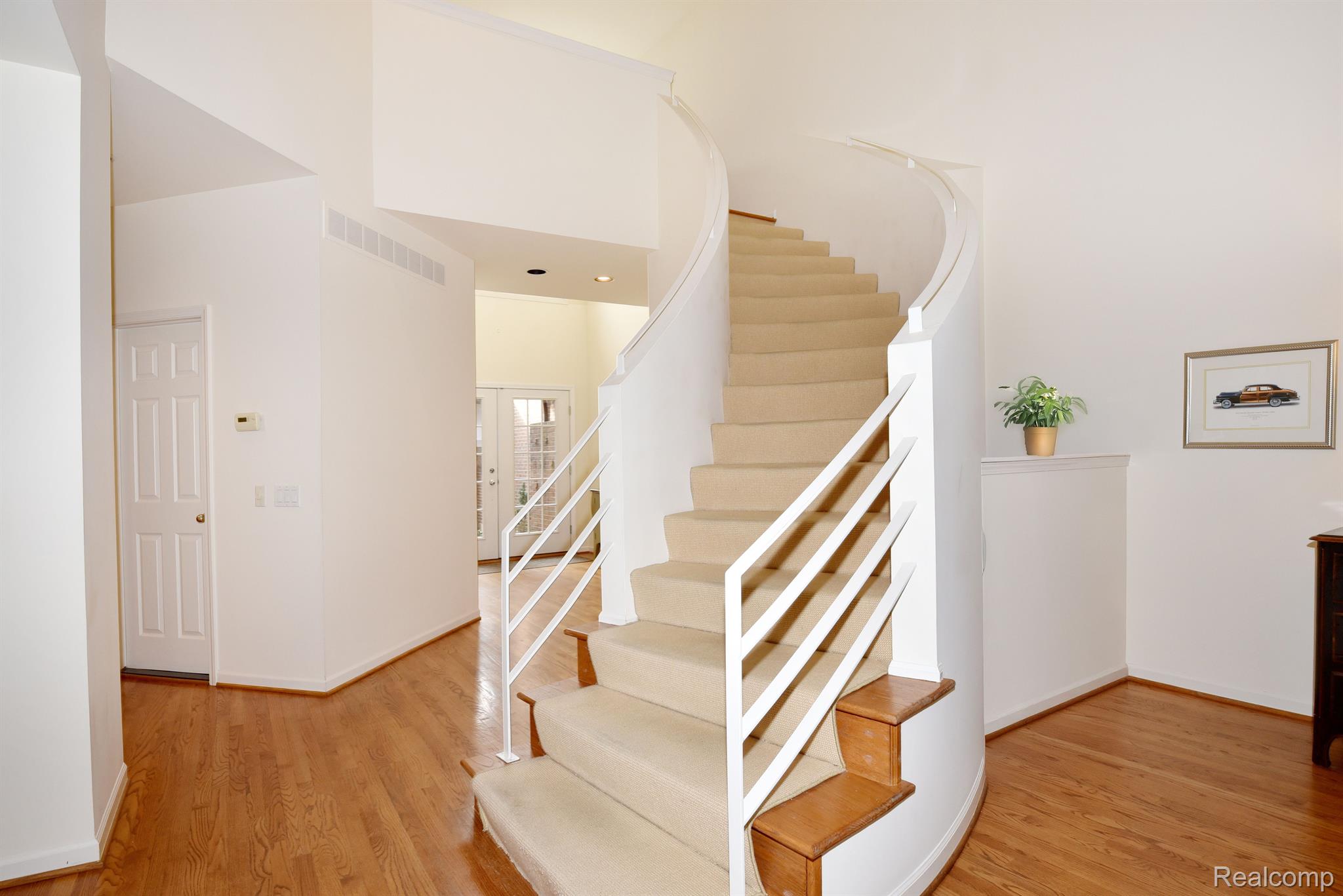 4074 CRANBROOK COURT