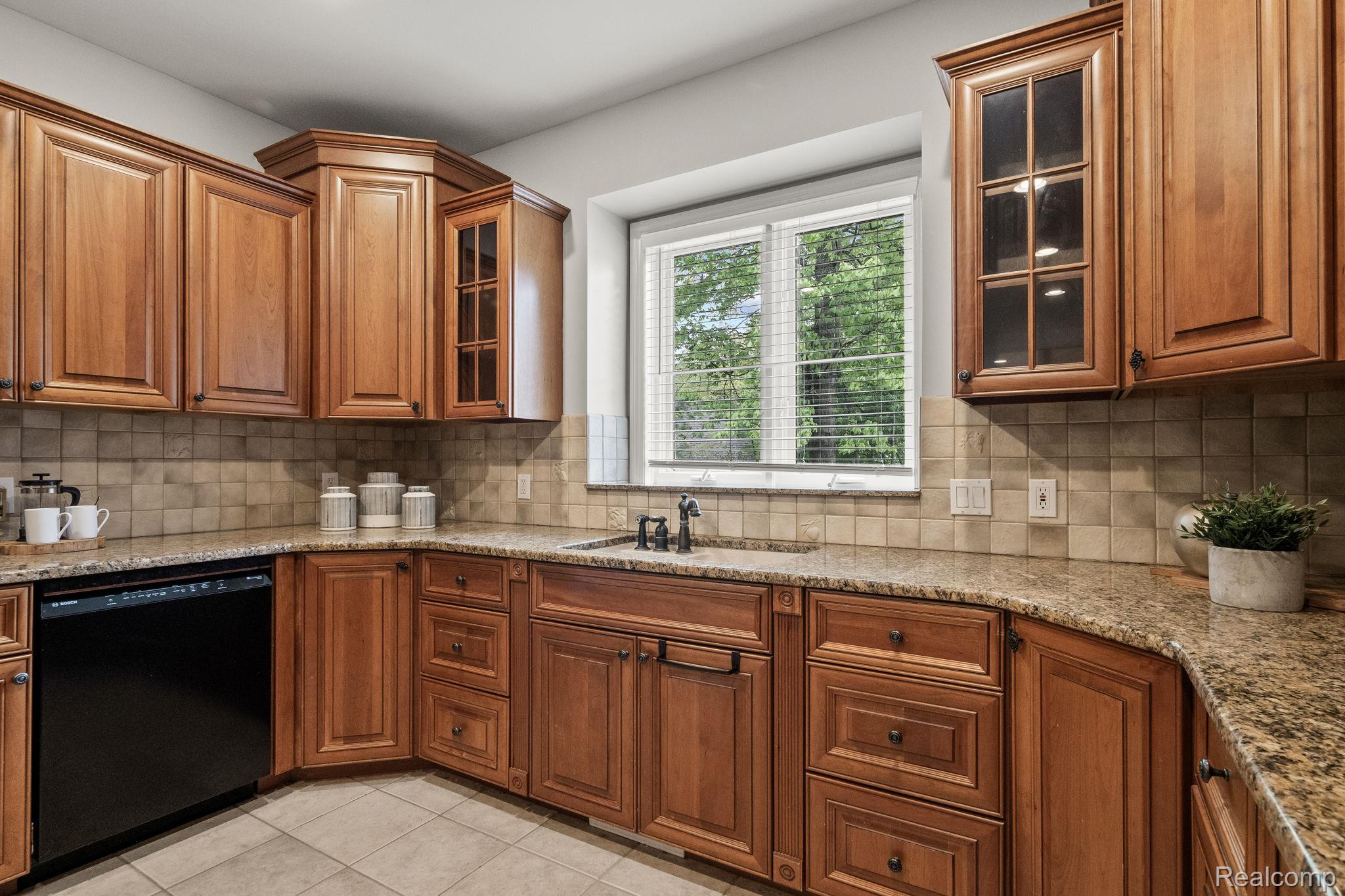 1171 DEER PATH TRAIL