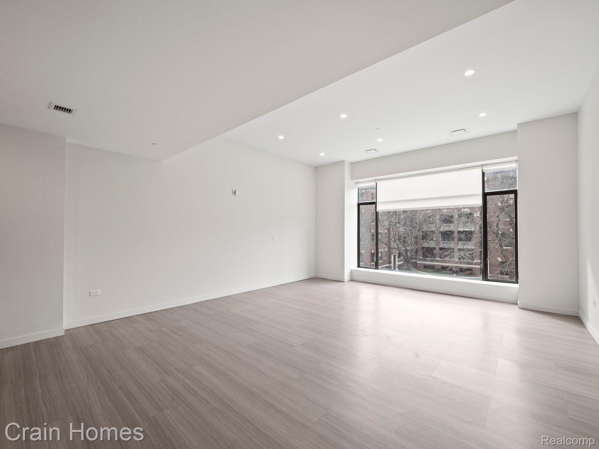 7430 2ND AVENUE 0301