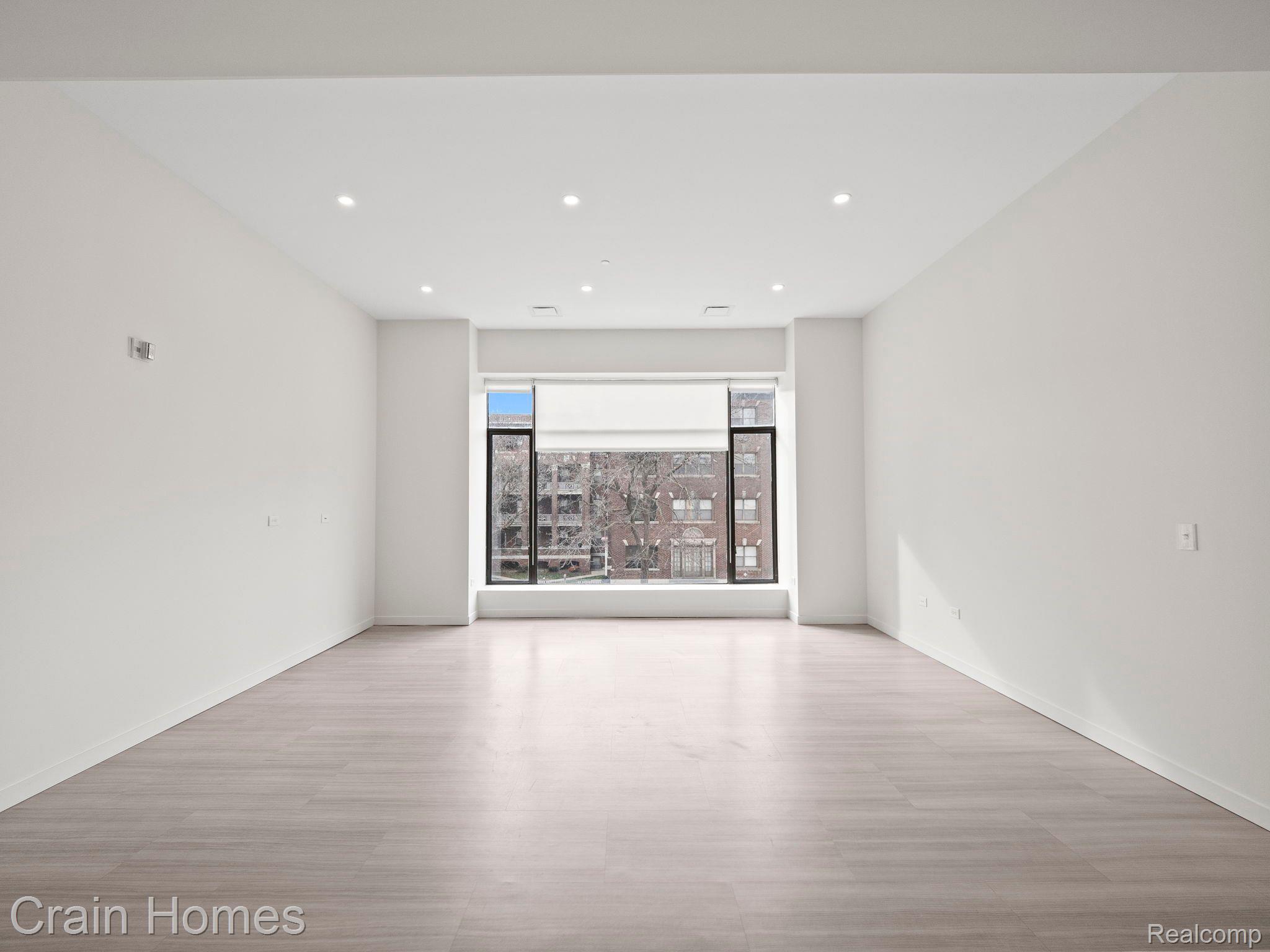 7430 2ND AVENUE 0301