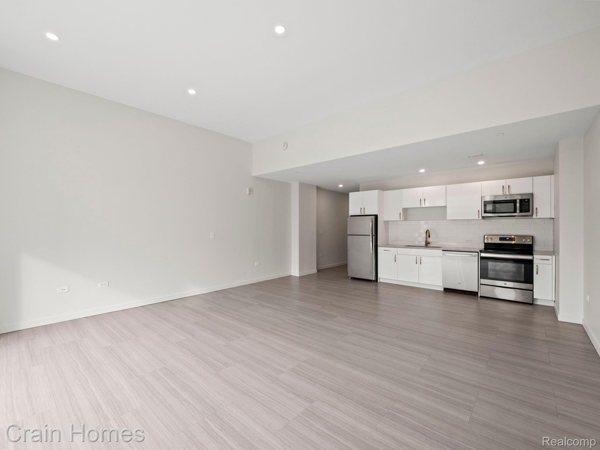 7430 2ND AVENUE 0301