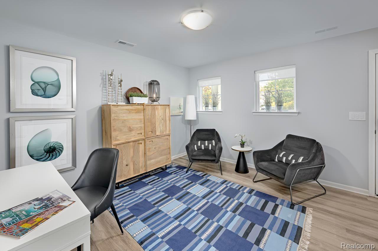 1737 MERRICK Street #12