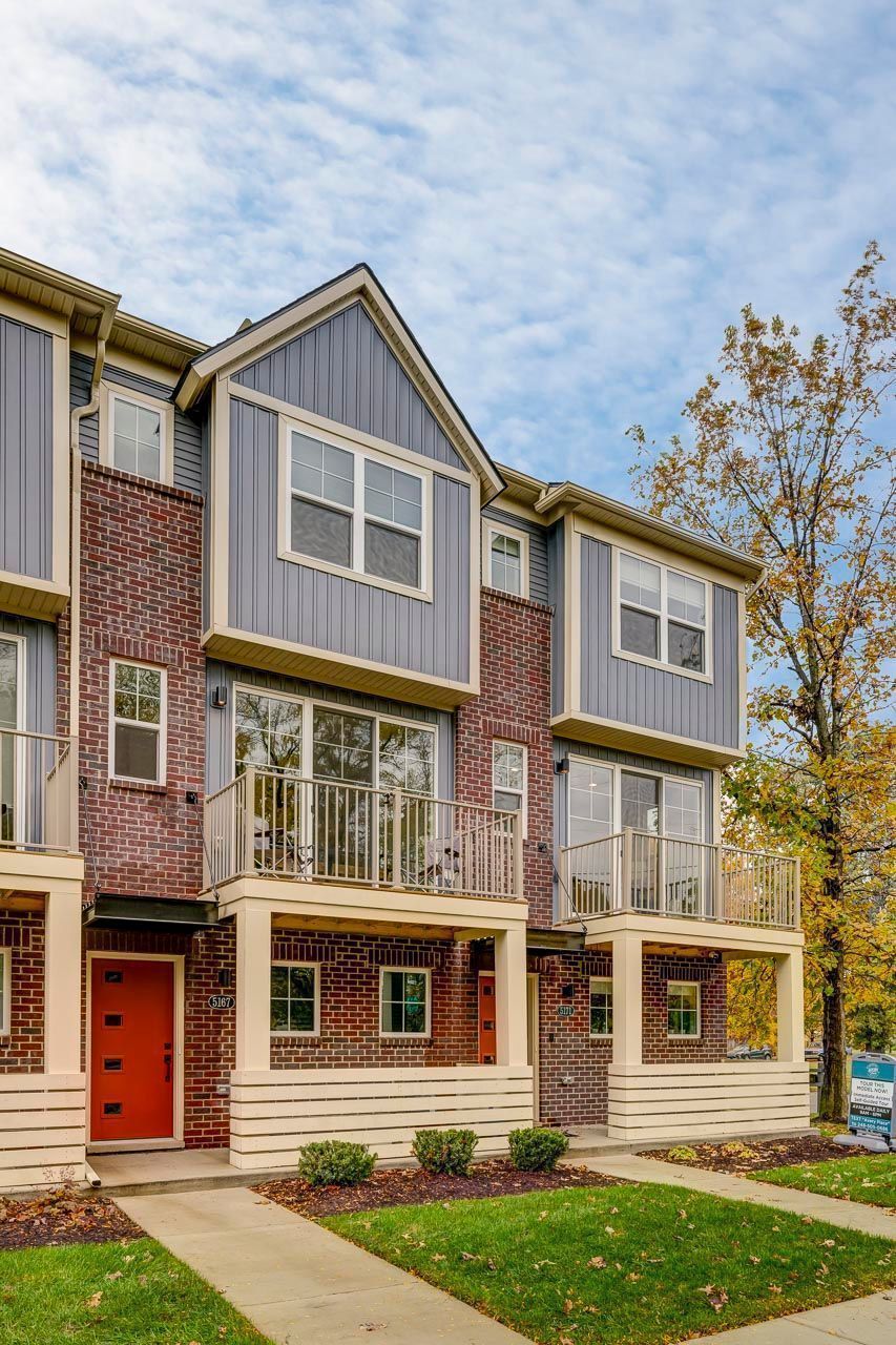 1737 MERRICK Street #12