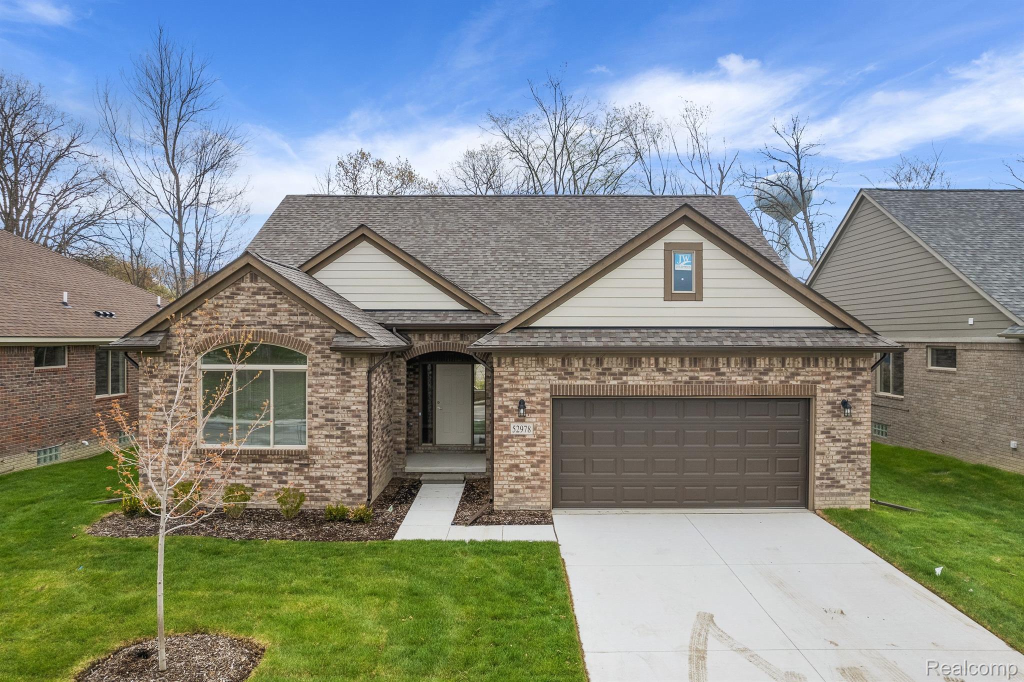 52941 TRAILSIDE DRIVE