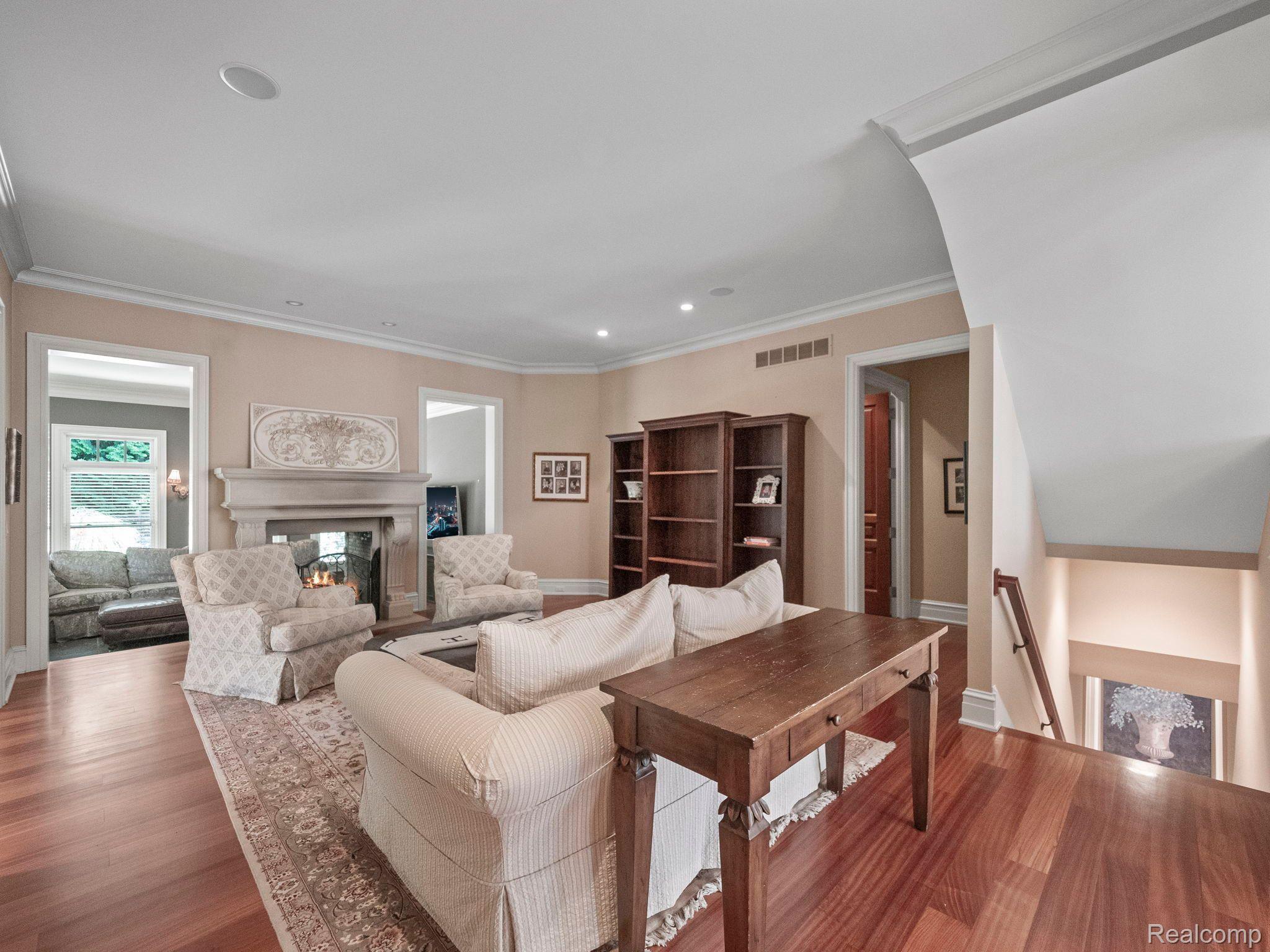 3418 WESTCHESTER ROAD