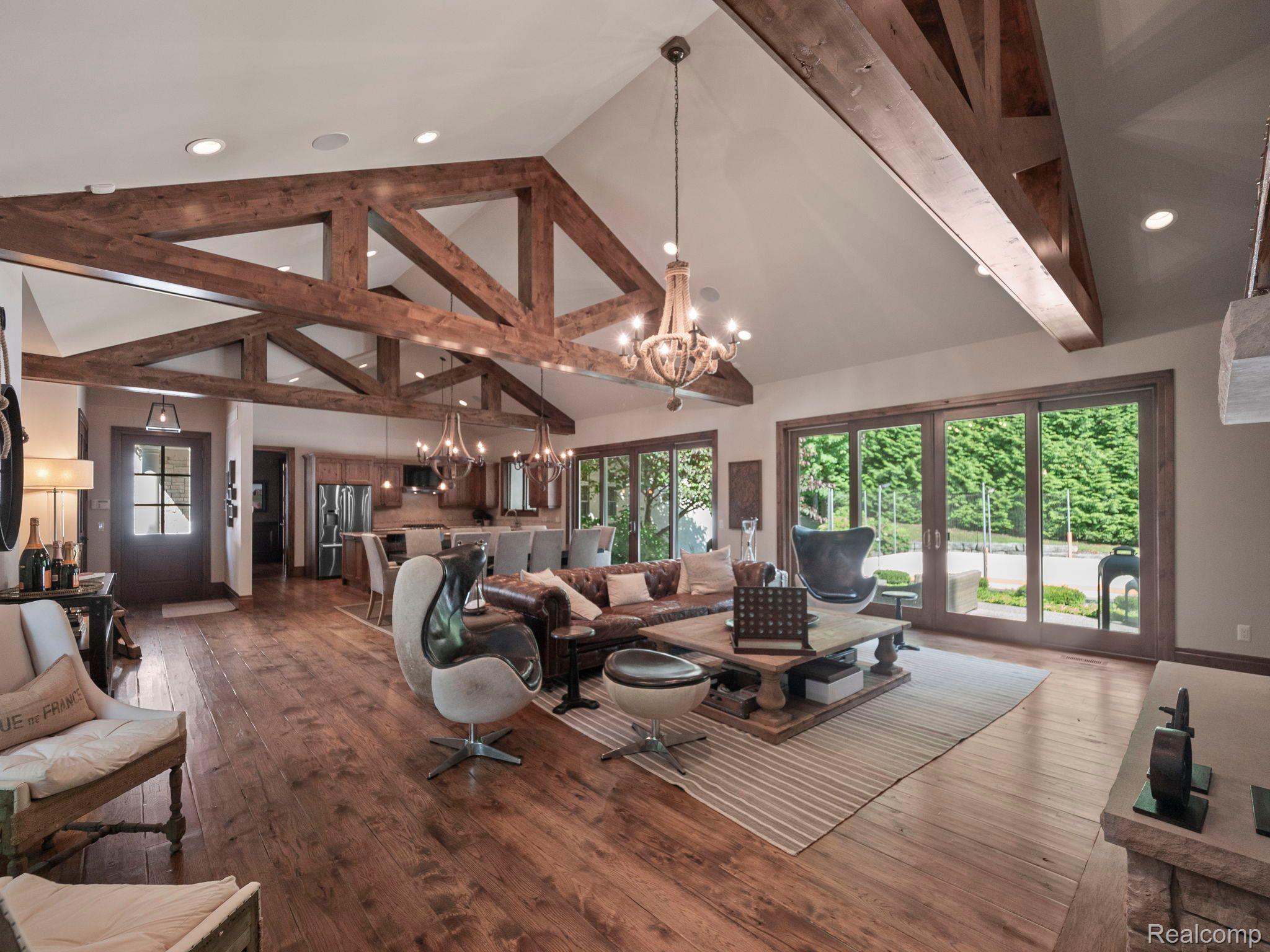 3418 WESTCHESTER ROAD
