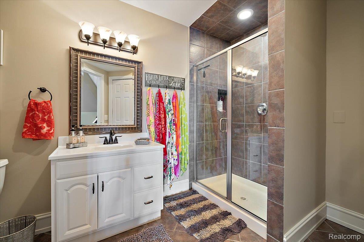 49729 SANDRA DRIVE
