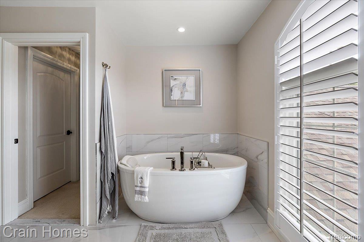 49729 SANDRA DRIVE