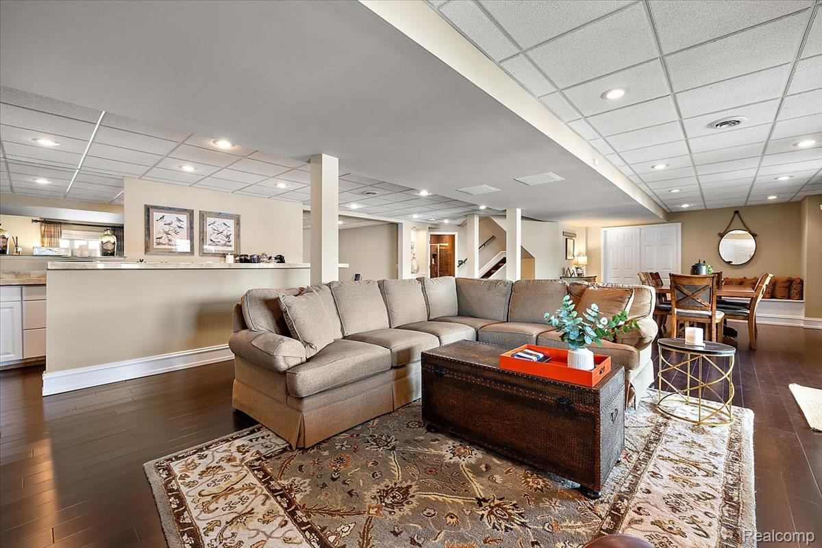 49729 SANDRA DRIVE