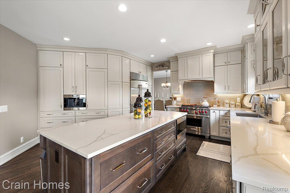 49729 SANDRA DRIVE