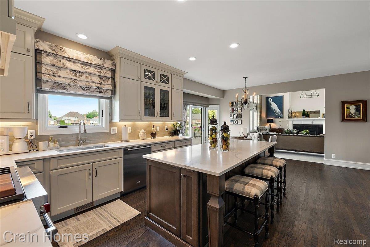 49729 SANDRA DRIVE