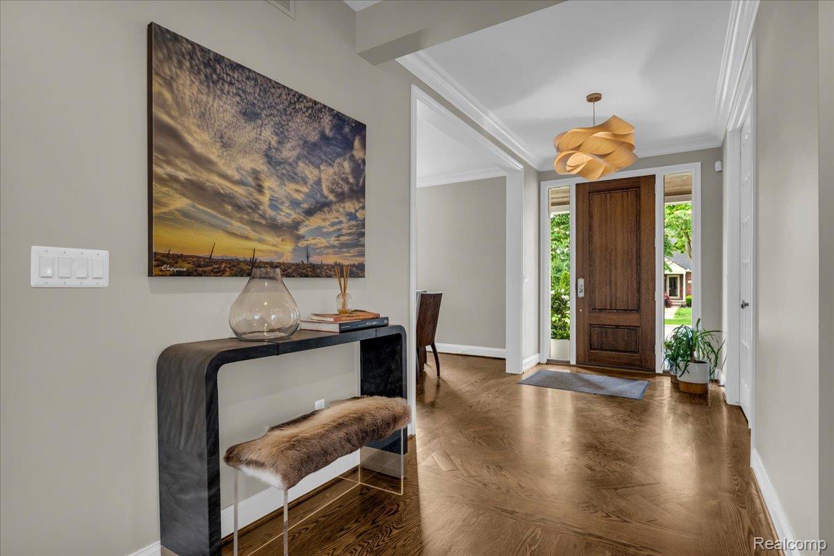499 CATALPA DRIVE