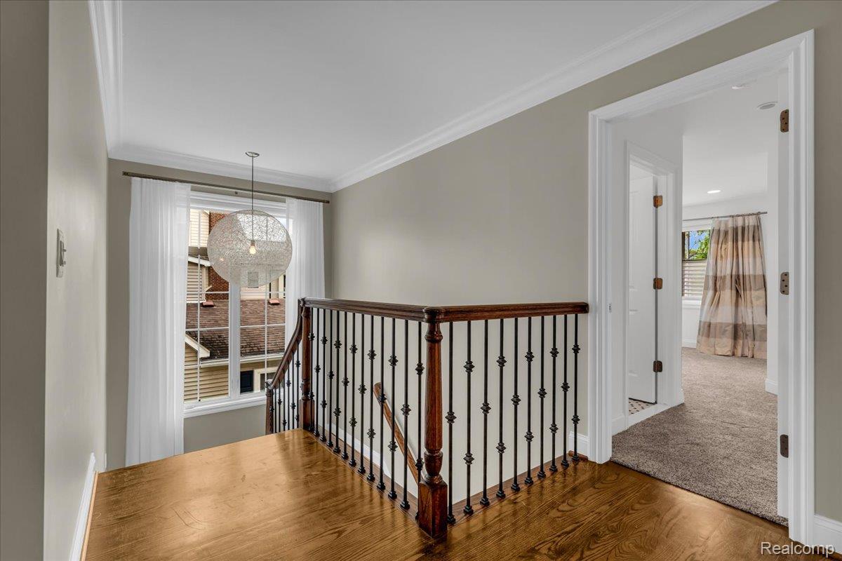 499 CATALPA DRIVE