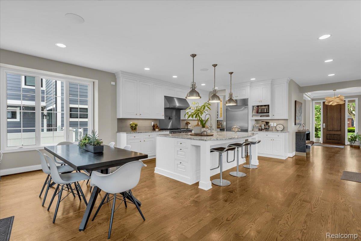 499 CATALPA DRIVE
