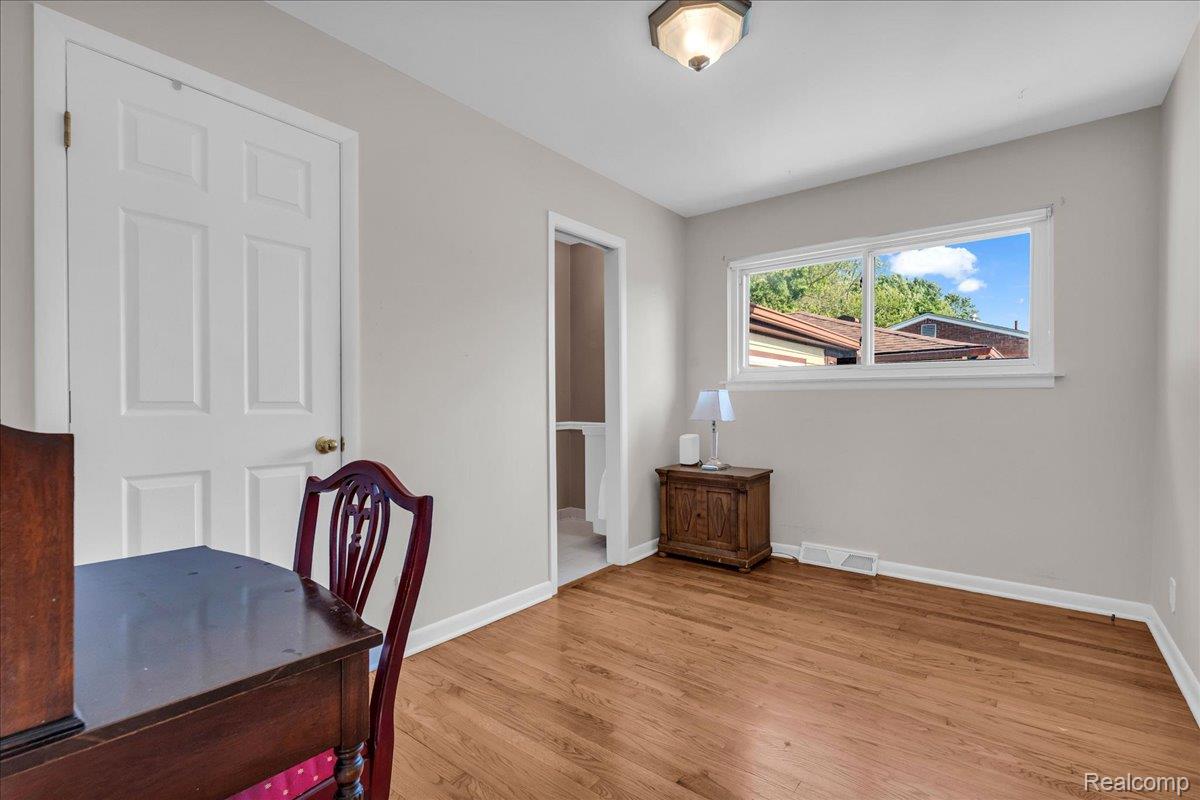 846 Moulin Avenue