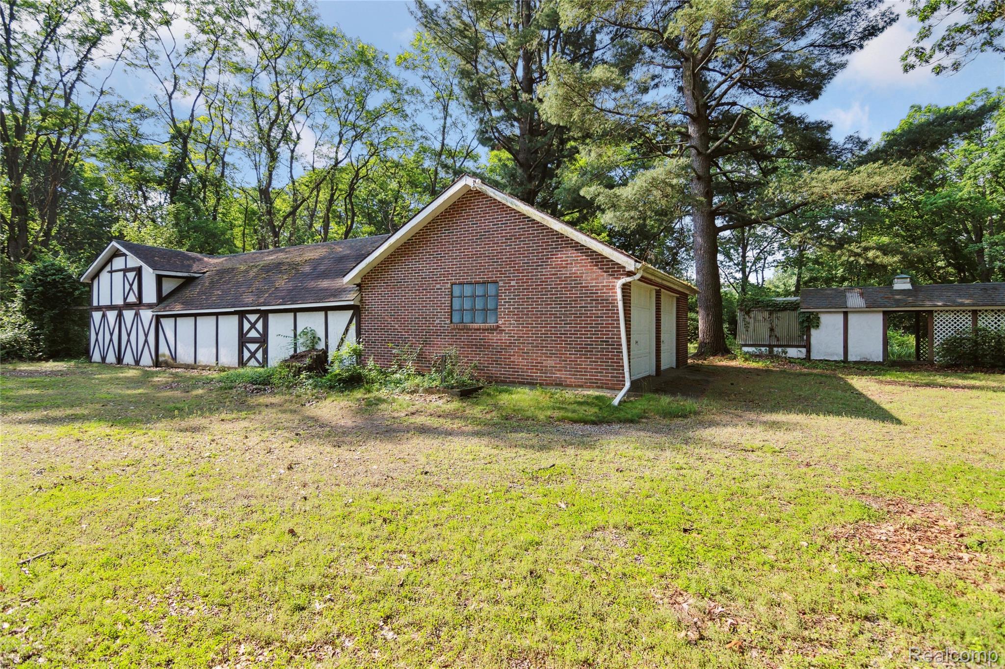 4300 W BACON Road