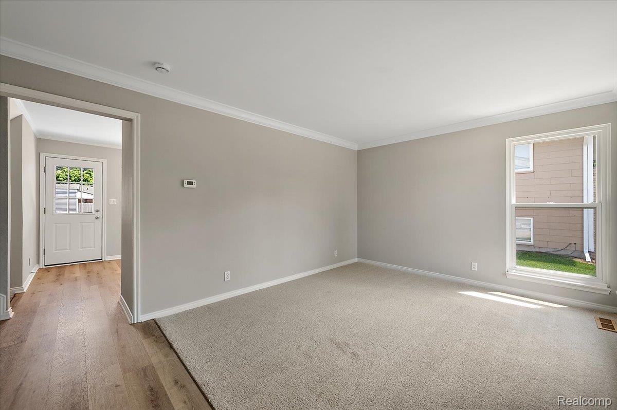 39648 Parklawn Drive