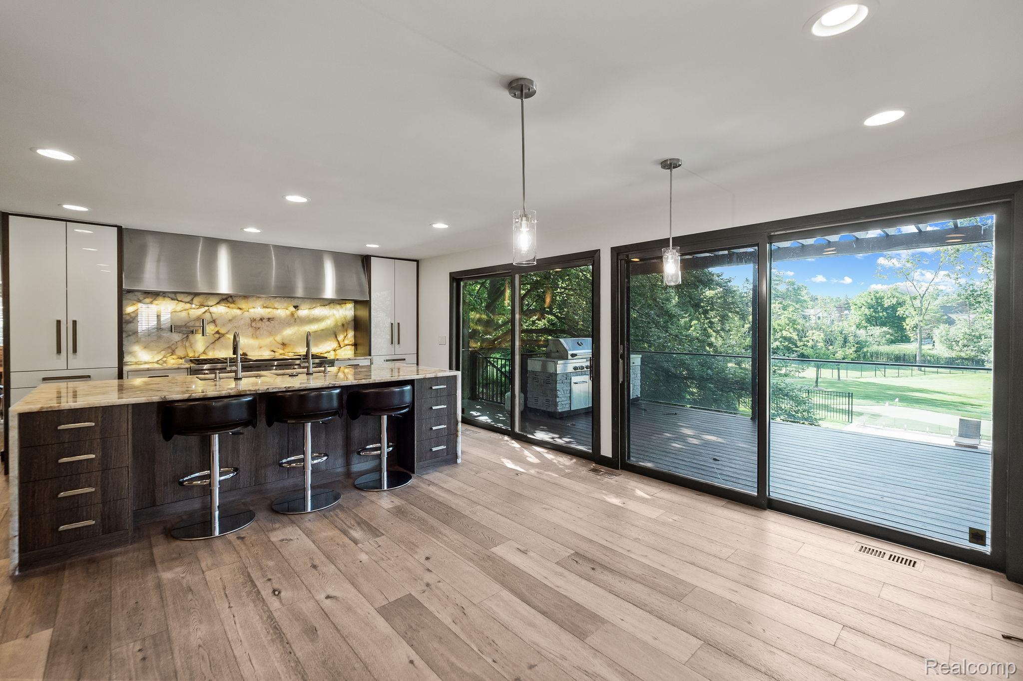 260 Woodwind Drive