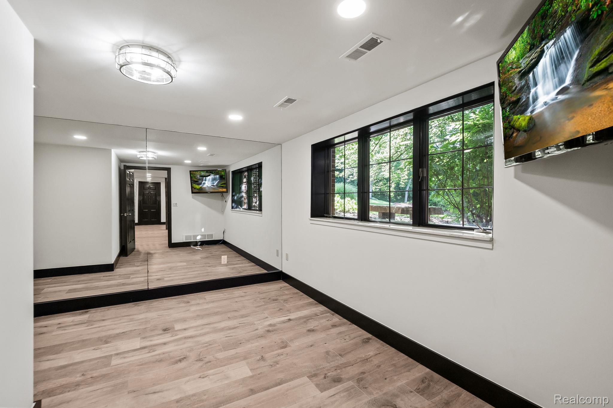 260 Woodwind Drive