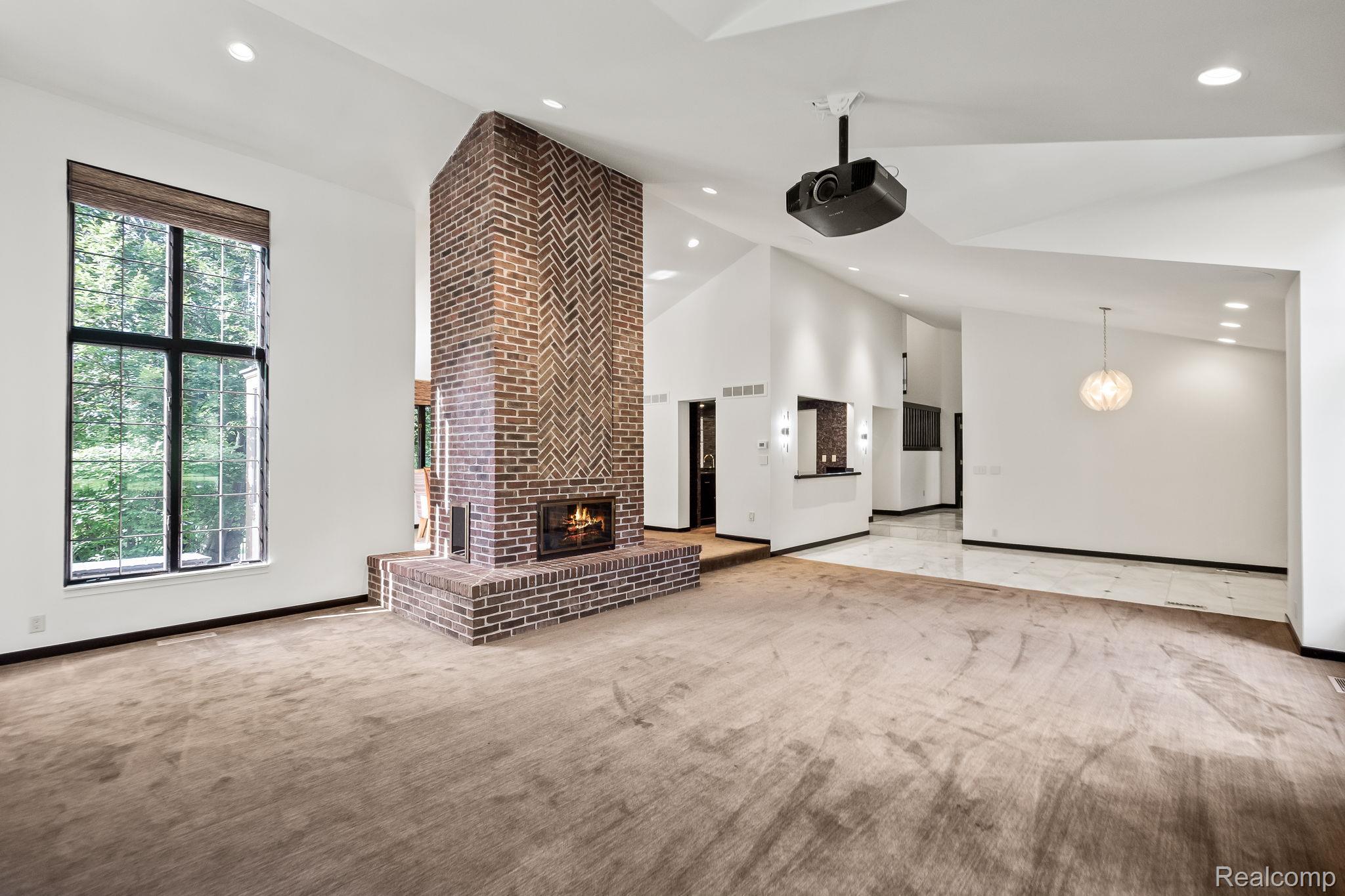 260 Woodwind Drive