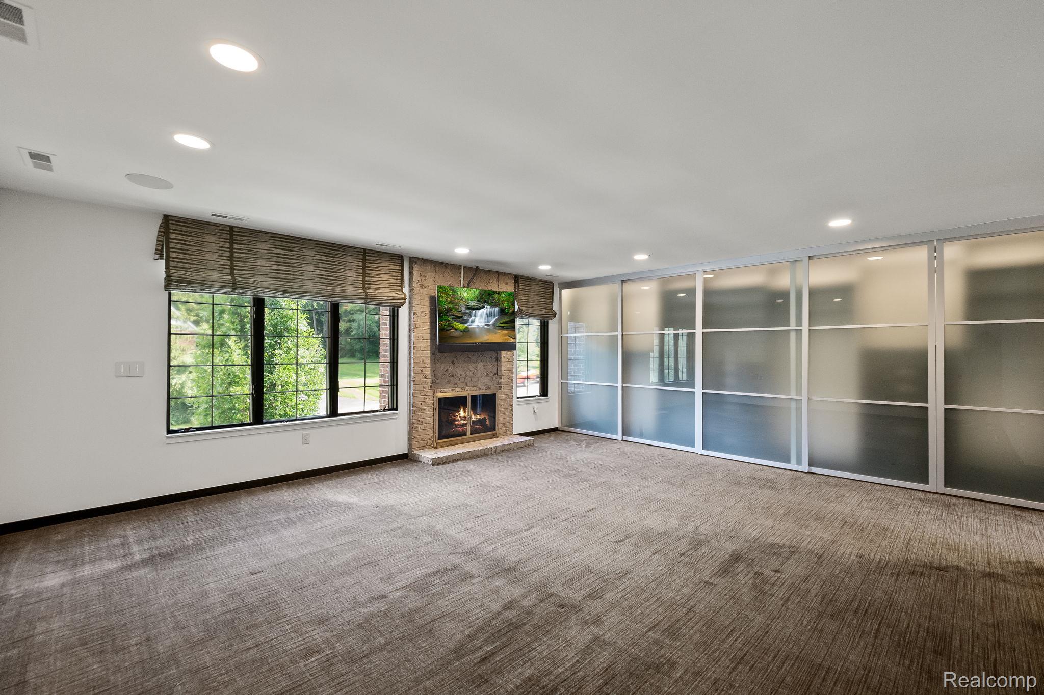 260 Woodwind Drive