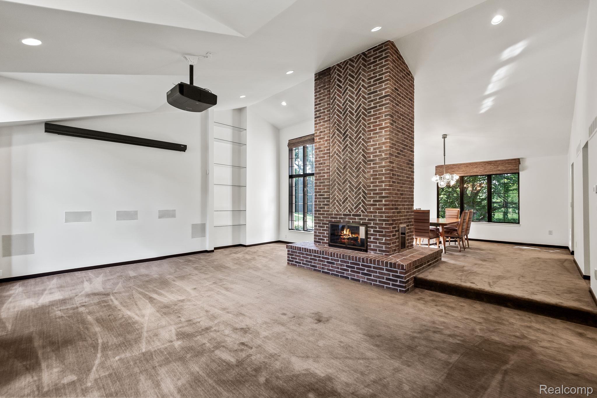 260 Woodwind Drive