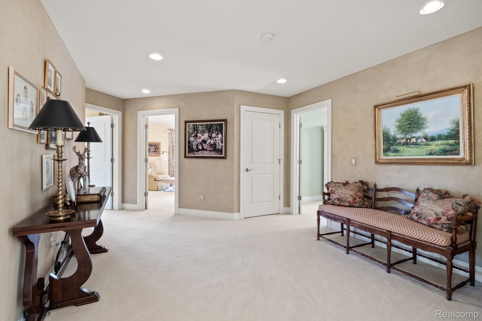 23737 Point O Woods Court