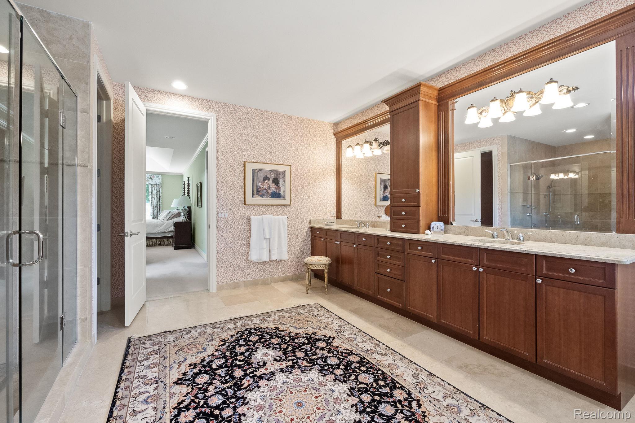 23737 Point O Woods Court