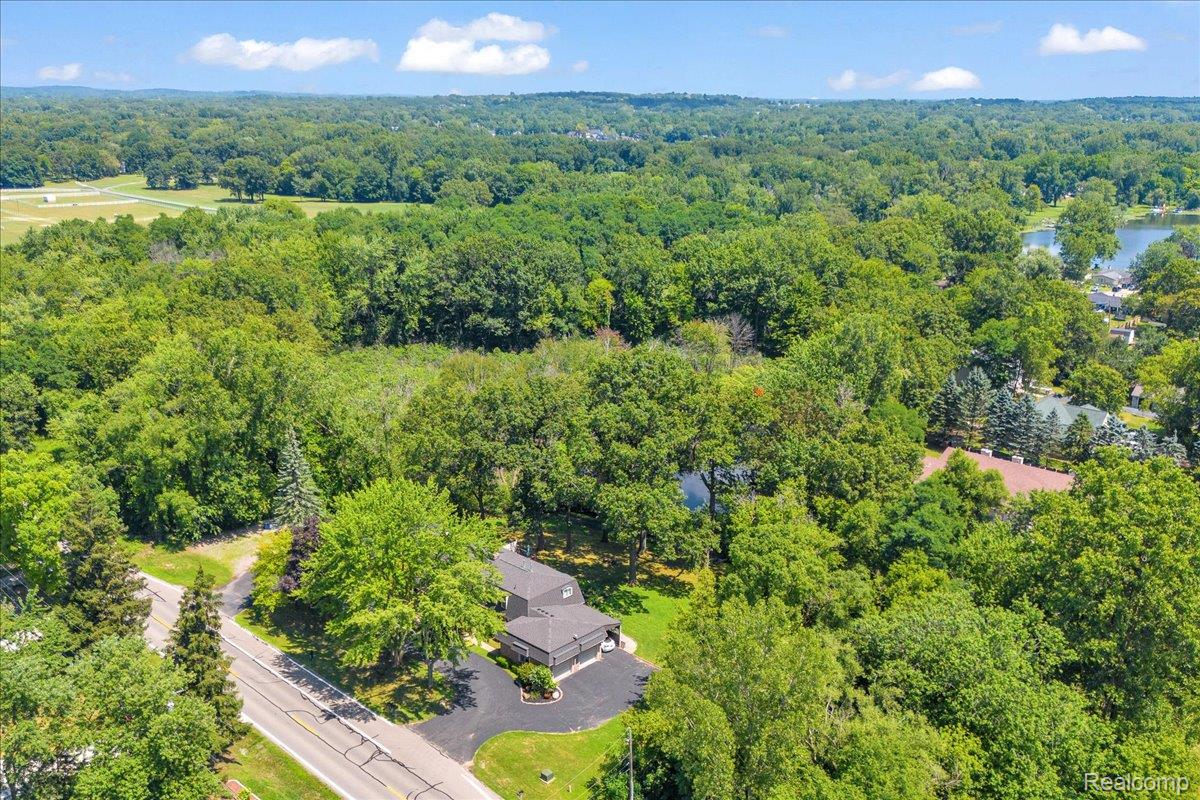 6130 Carroll Lake Road