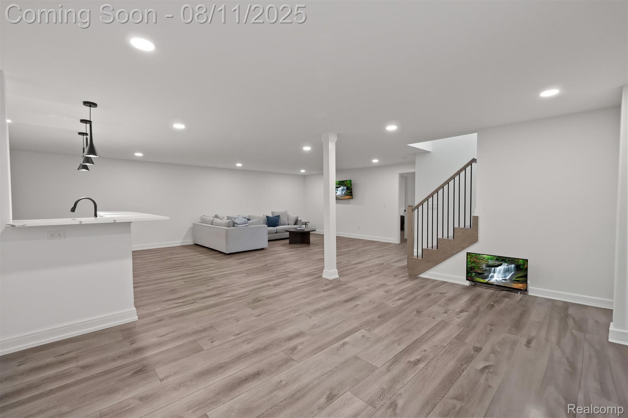 2663 Dorchester Road