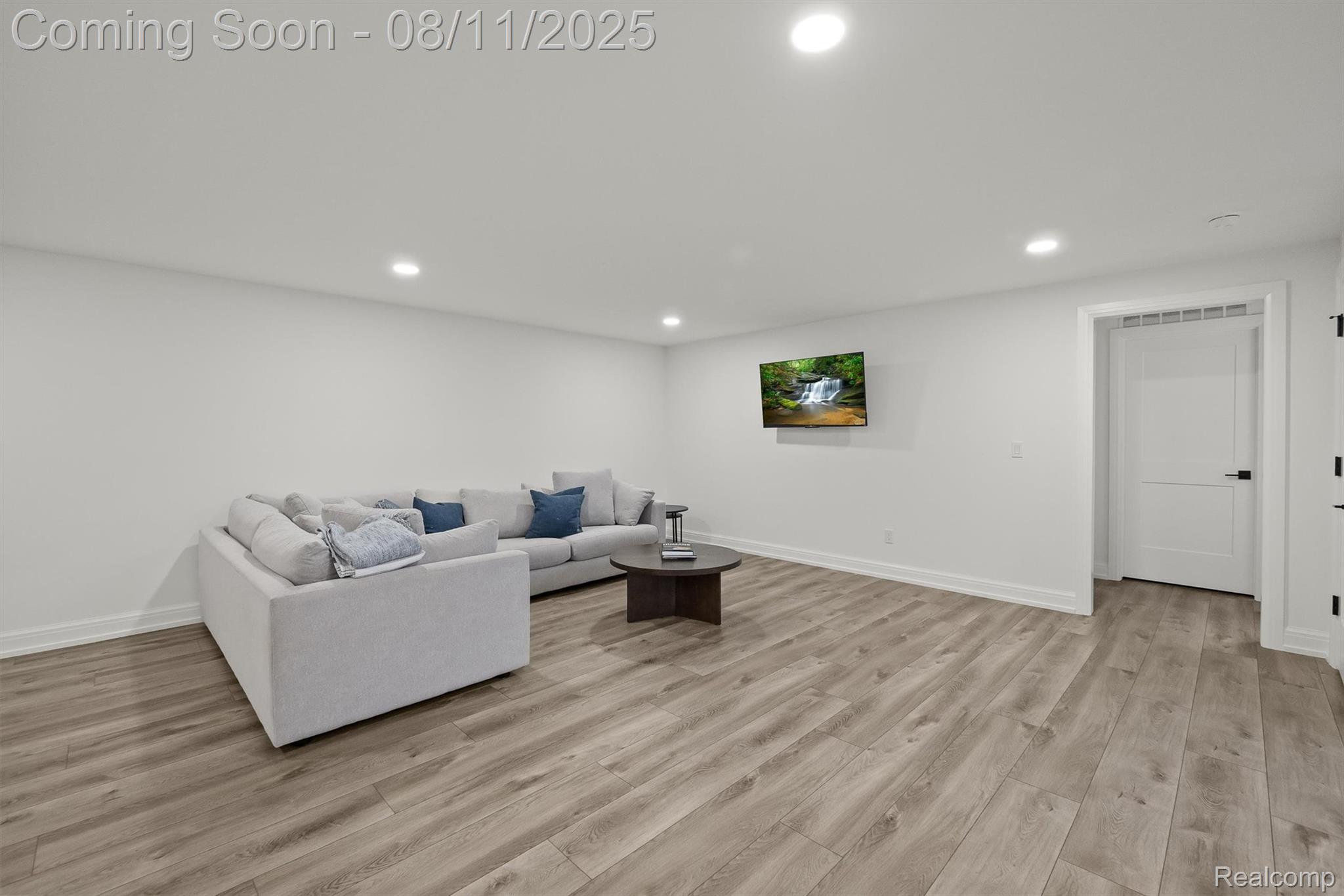 2663 Dorchester Road