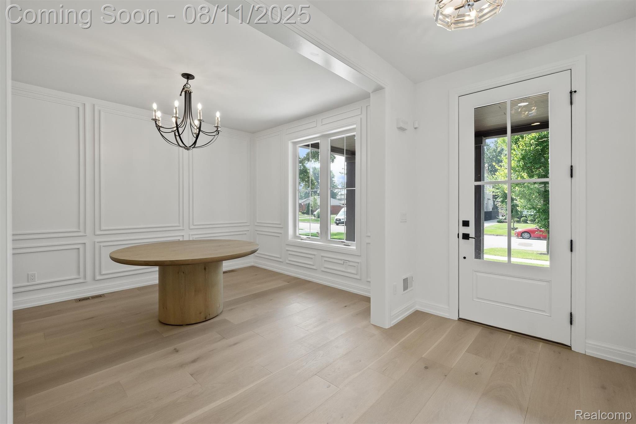 2663 Dorchester Road