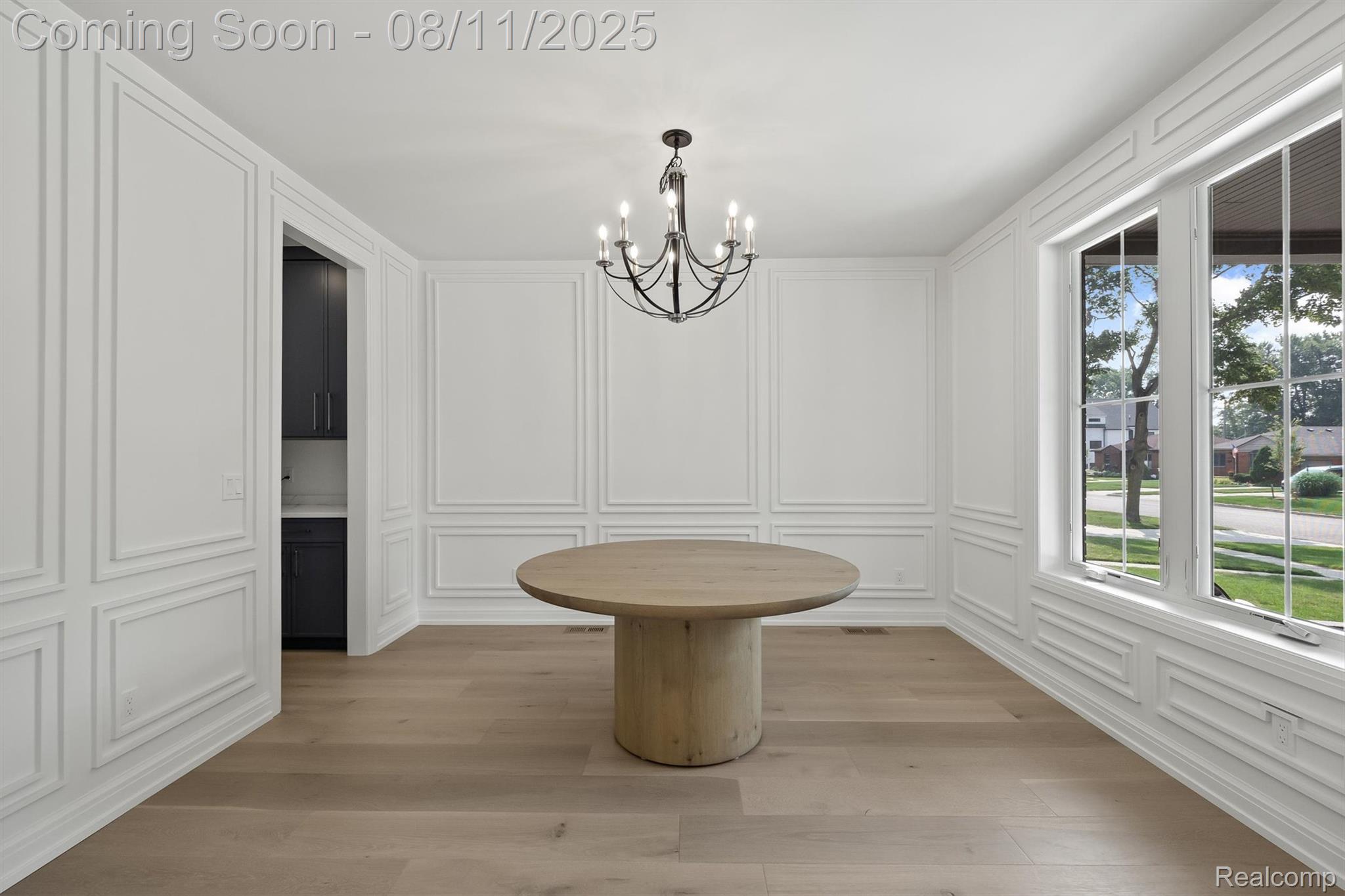 2663 Dorchester Road
