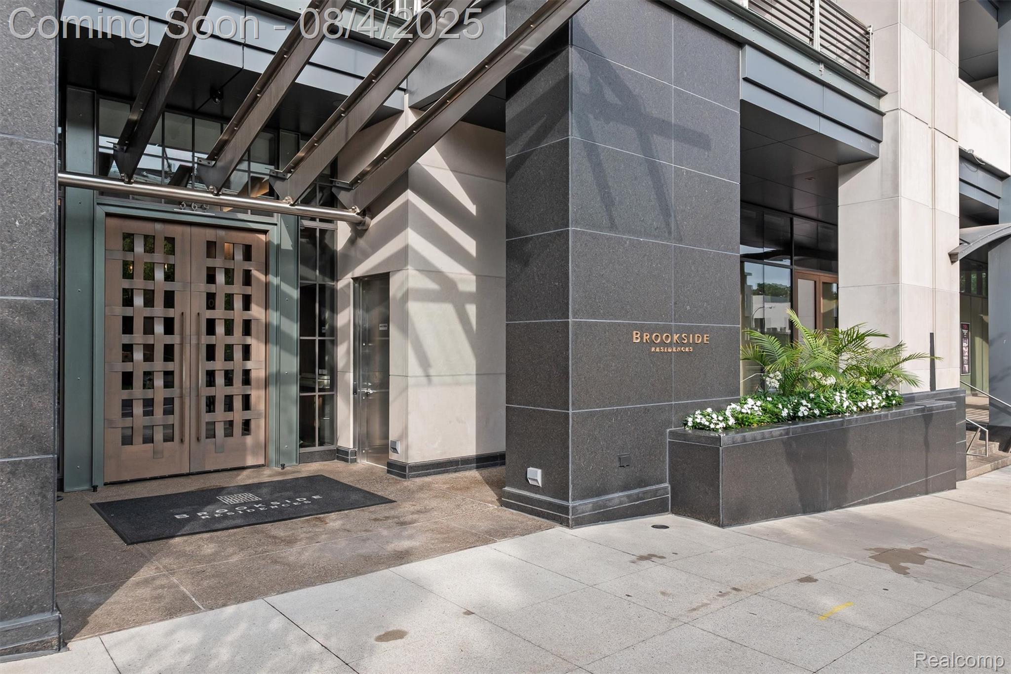 369 N Old Woodward Avenue