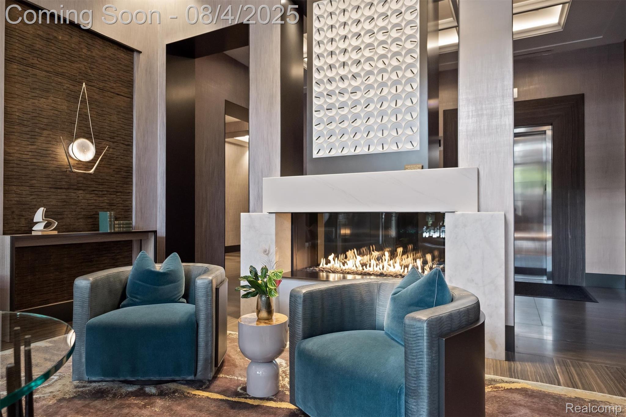 369 N Old Woodward Avenue