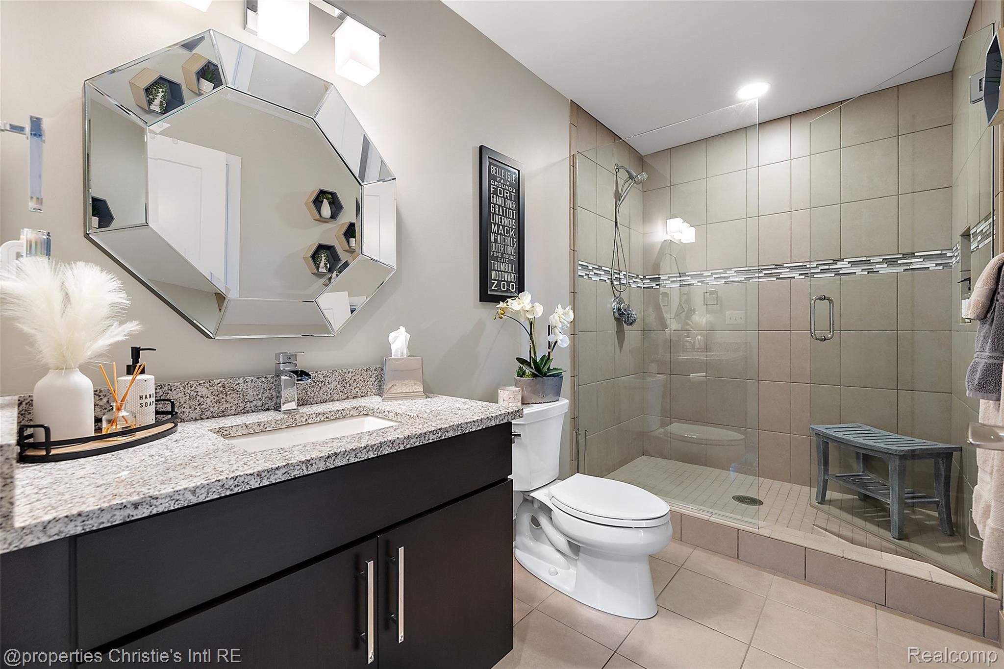 444 West Willis Street 502