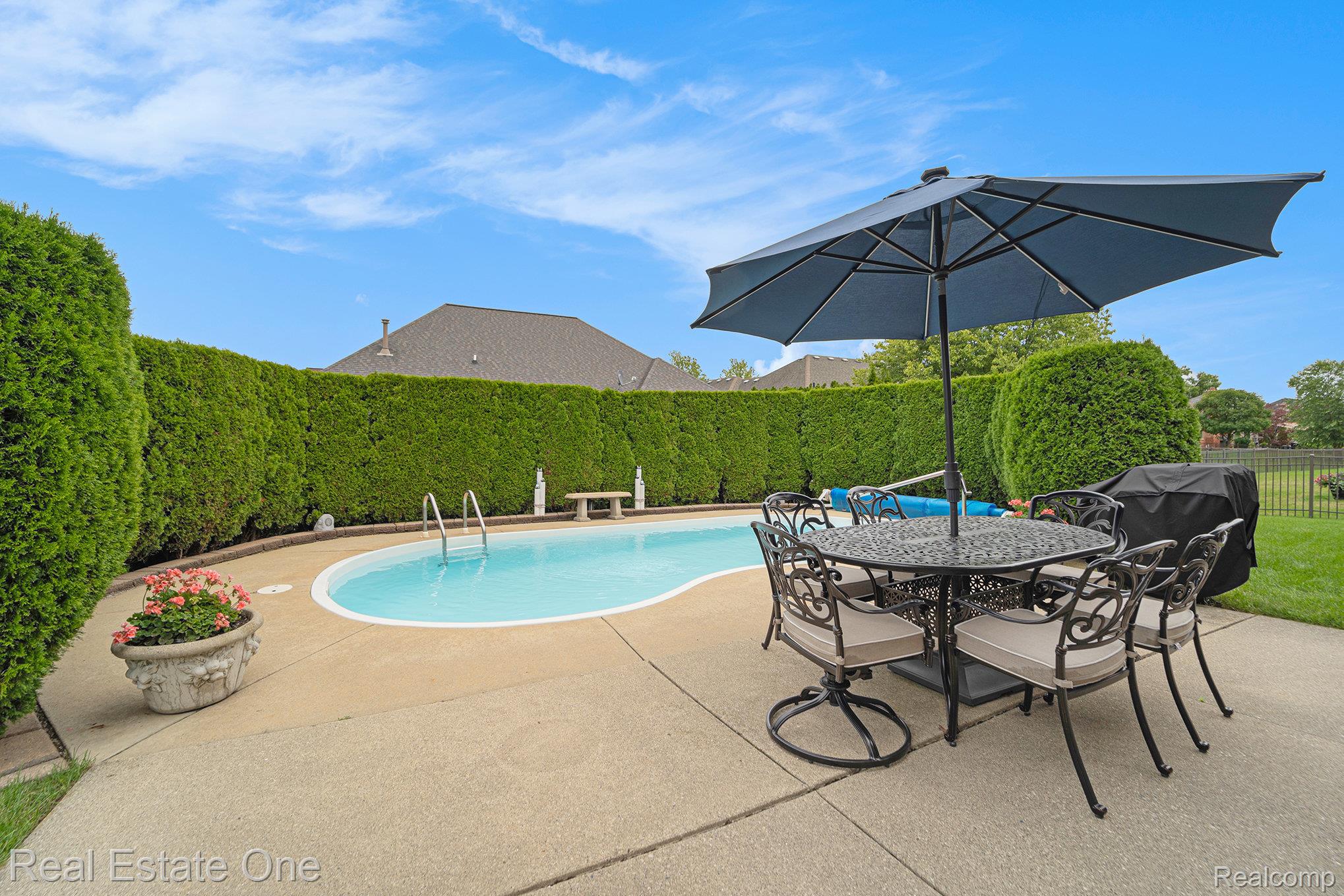 54448 Verona Park Drive