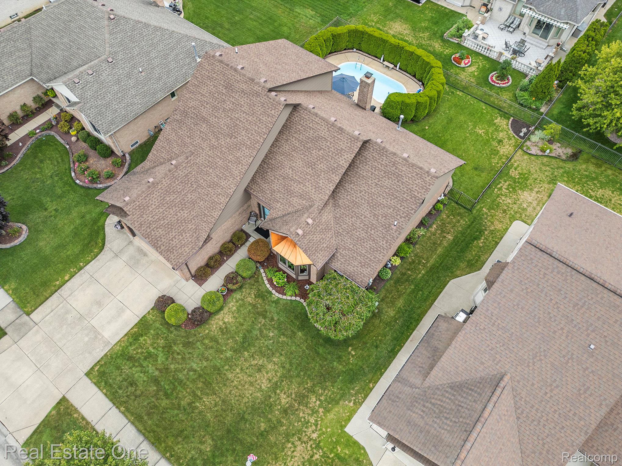 54448 Verona Park Drive