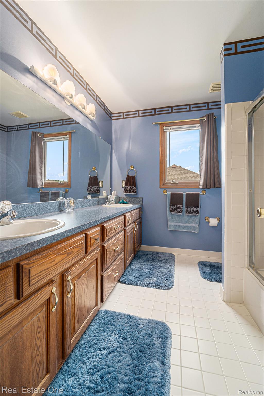 54448 Verona Park Drive